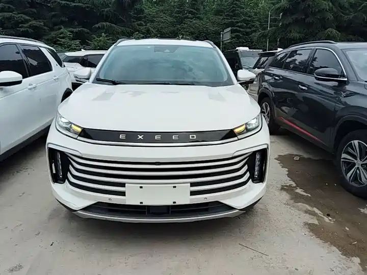 290T 2WD Star Glory Edition, Export Used Car from China Auto Web 2