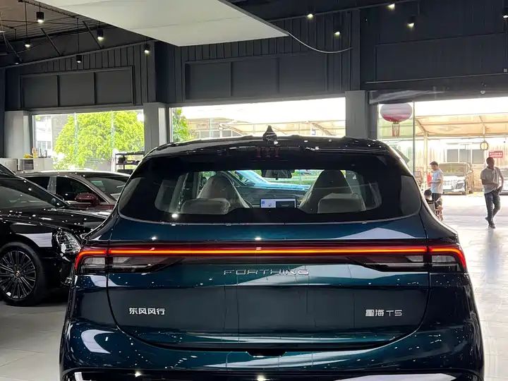 530km Premium Edition | China Auto Network, China's Largest Used Car Export Platform 6