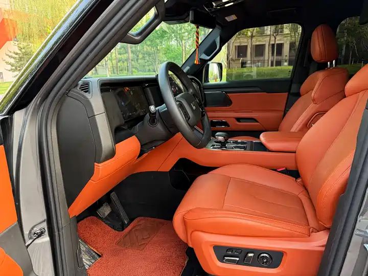 All-Round 7-Seater Long Range Version | China Used Car Exporter 6
