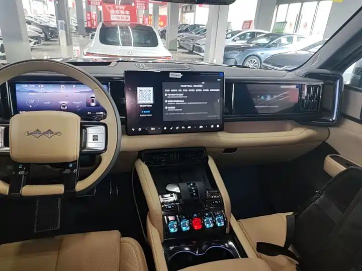 125KM EV Range Tianshen Intelligent Driving Ultra Edition PHEV Off-road SUV 8