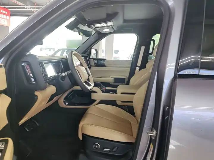 125KM EV Range Tianshen Intelligent Driving Ultra Edition PHEV Off-road SUV 10
