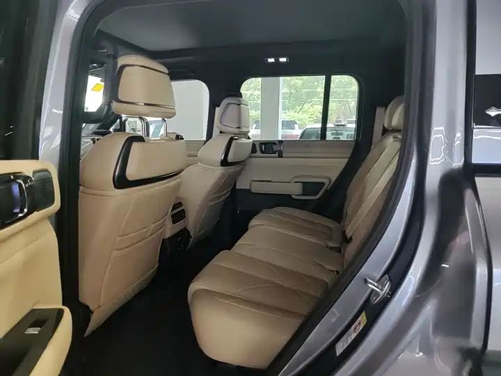 125KM EV Range Tianshen Intelligent Driving Ultra Edition PHEV Off-road SUV 12