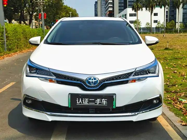 Plug-in Hybrid E+ 1.8L E-CVT Leading Edition | Used Car Export from China 1