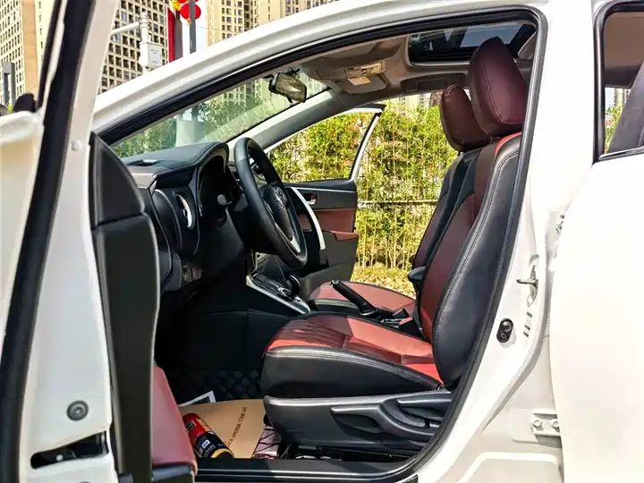 Plug-in Hybrid E+ 1.8L E-CVT Leading Edition | Used Car Export from China 7