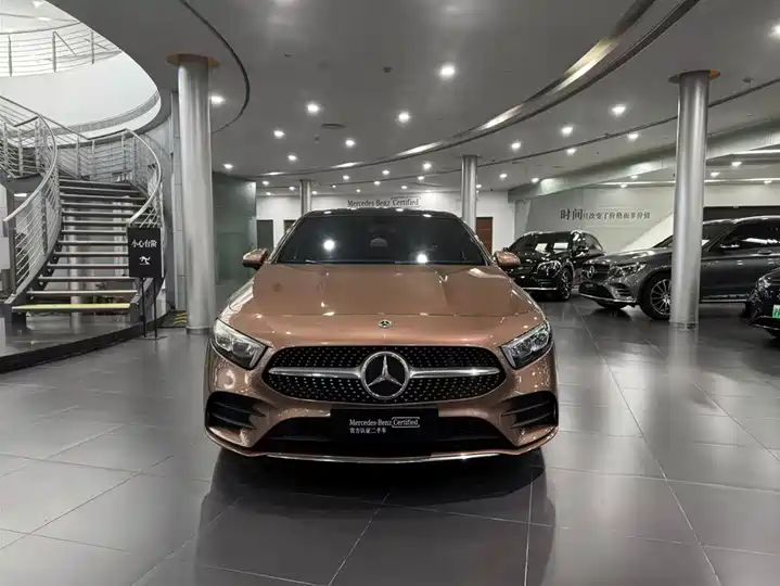 2021 Facelift Sport Dynamic Sedan, Left Hand Drive Used Car Wholesale Export 4
