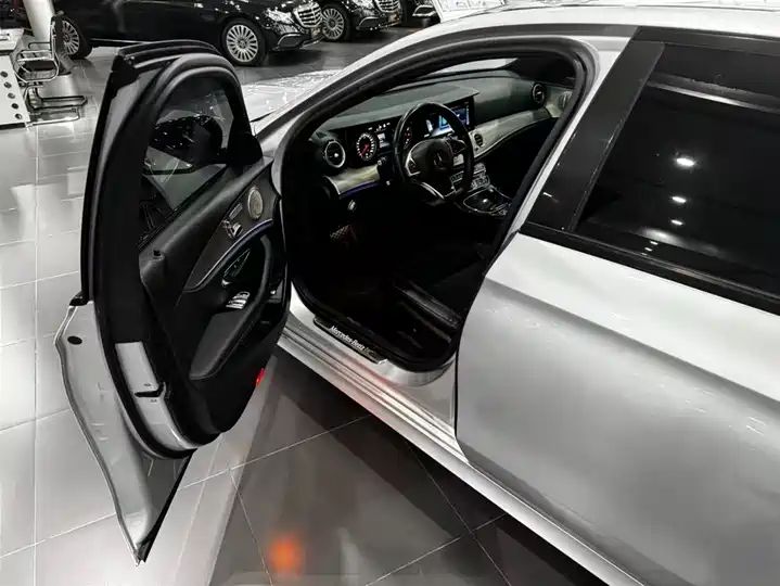 Sport 4MATIC Used Luxury Sedan For Export 10