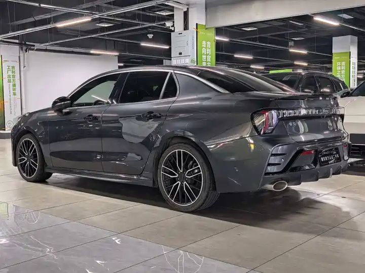 2.0TD DCT Champion Edition Pro Left Hand Drive Gasoline Sedan China Second Hand Car Export 4