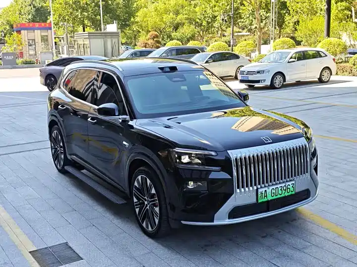 Brand New 2026 Zeekr 8X Ultra 55kWh Left Hand Drive Export Vehicle 3