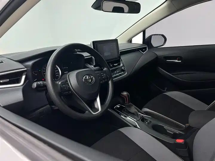 Elite Left Hand Drive China Export Sedan 9