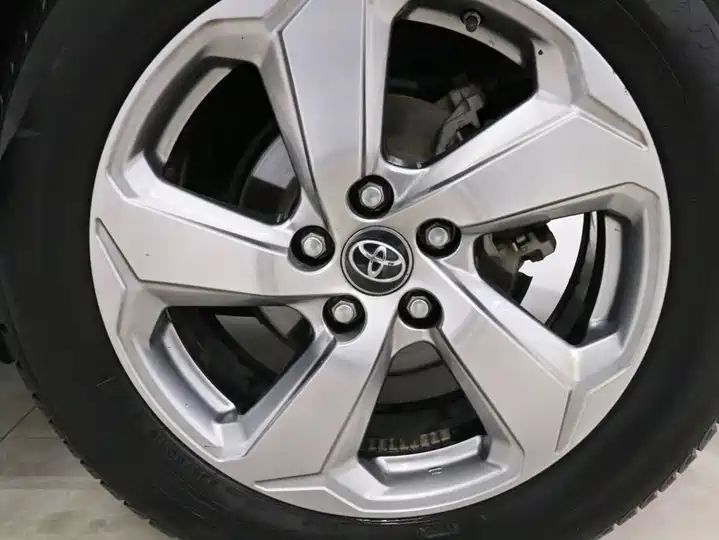 Rongfang 2.0L CVT 4WD Fashion PLUS LHD Chinese SUV For Export to Africa 16