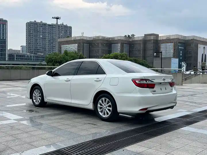 2.0G 10th Anniversary Auto Sedan Export Supply to Nigeria, Ghana, Algeria 10