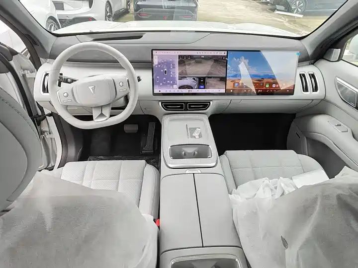2025 RWD Ultra from China to Nigeria, Ghana & Benin | New LHD Car Guide 6
