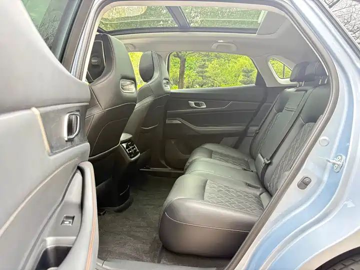 2021 2.0T Premium LHD from China to Ghana, Nigeria and Benin — Used Car Export Guide 6