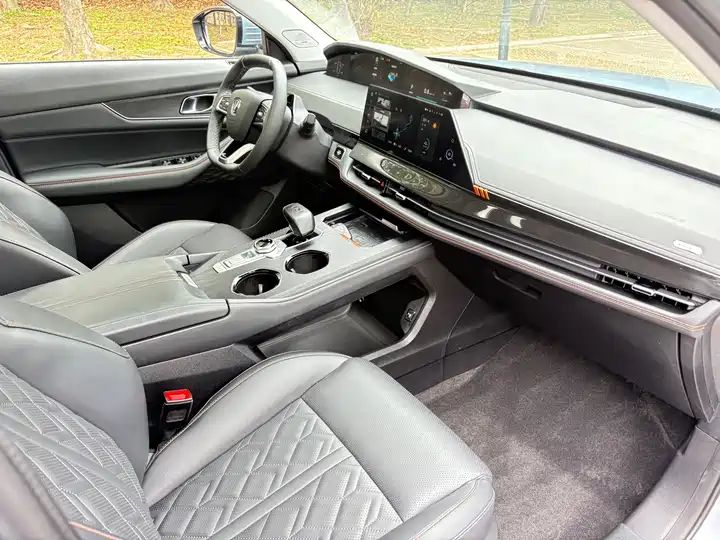 2021 2.0T Premium LHD from China to Ghana, Nigeria and Benin — Used Car Export Guide 9
