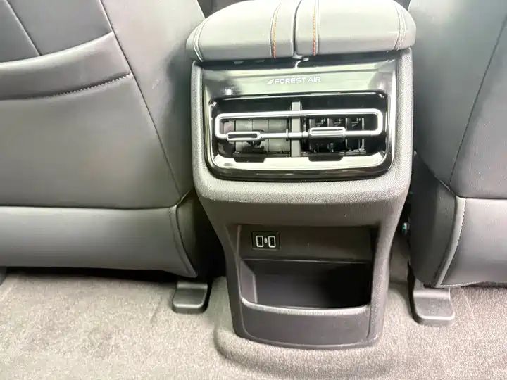 2021 2.0T Premium LHD from China to Ghana, Nigeria and Benin — Used Car Export Guide 10