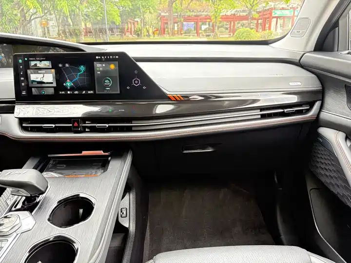 2021 2.0T Premium LHD from China to Ghana, Nigeria and Benin — Used Car Export Guide 12