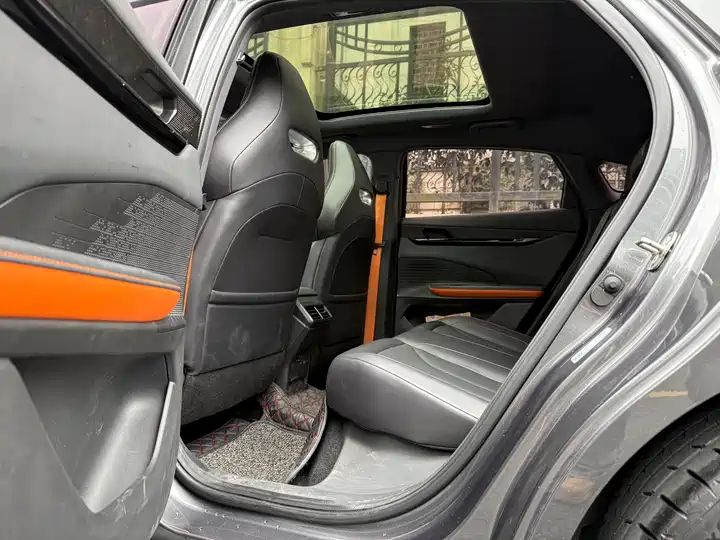Premium LHD Sedan | Cheap Chinese Cars Export to Nigeria, Ghana, Algeria 5