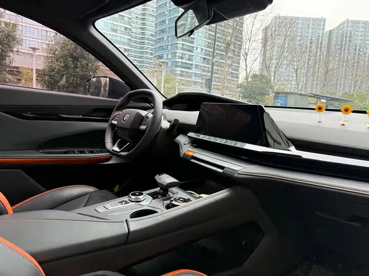 Premium LHD Sedan | Cheap Chinese Cars Export to Nigeria, Ghana, Algeria 6