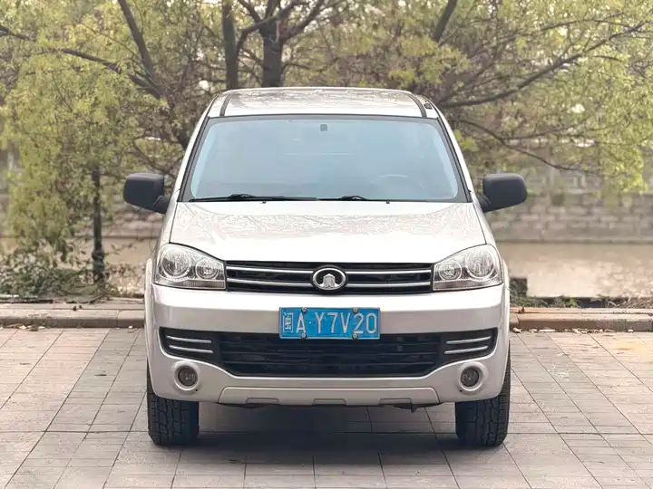 2.2L Classic 2WD Double Cab LHD Pickup Truck – Export to Ghana, Nigeria & Algeria 2