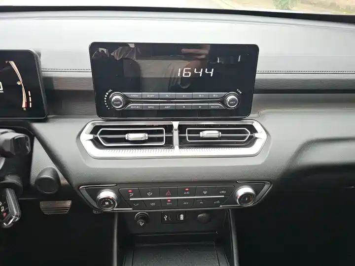 Cannon 2.0T Diesel Automatic 4WD Elite Long Bed LHD Pickup – China Used Truck Export 16