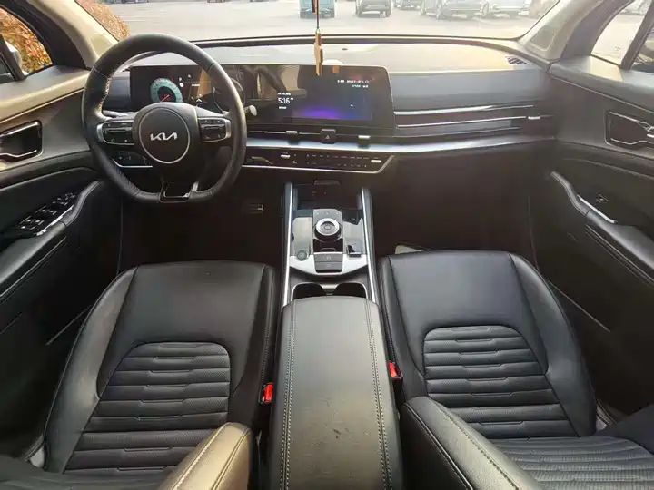2WD Prestige LHD SUV – China Used Car Export to Ghana, Nigeria & Algeria 10