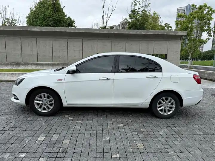 2017 Million Edition Sedan 1.5L CVT Luxury LHD Used Car for Export | China Used Car & Motorcycle Exporter 8