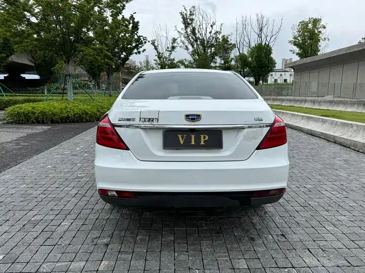 2017 Million Edition Sedan 1.5L CVT Luxury LHD Used Car for Export | China Used Car & Motorcycle Exporter 9