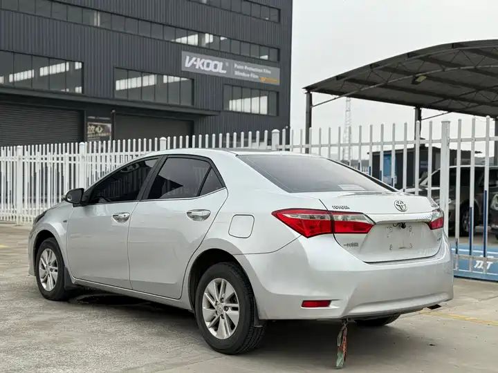 Facelift 1.6L S-CVT GL LHD China V Used Sedan, Customizable | Full Guide to Sourcing Cars from China to Africa 4