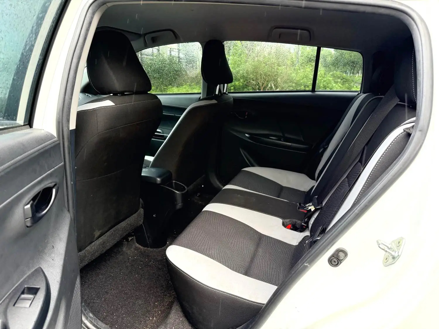 1.5L Automatic LHD Used Hatchback | China Used Car Export to Ghana & Nigeria 4