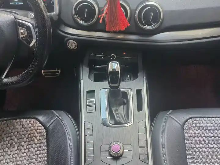 2.0T Ultra Luxury LHD SUV | Low Cost Good Condition Used Chinese Cars Wholesale Export Sourcing 5