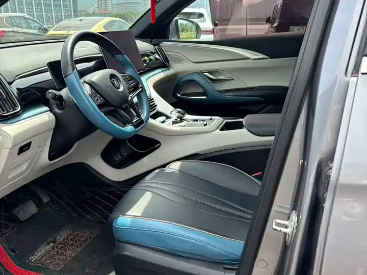 1.5T Automatic Noble Trim LHD SUV | Buy Used Chinese Cars Wholesale Export Sourcing 7