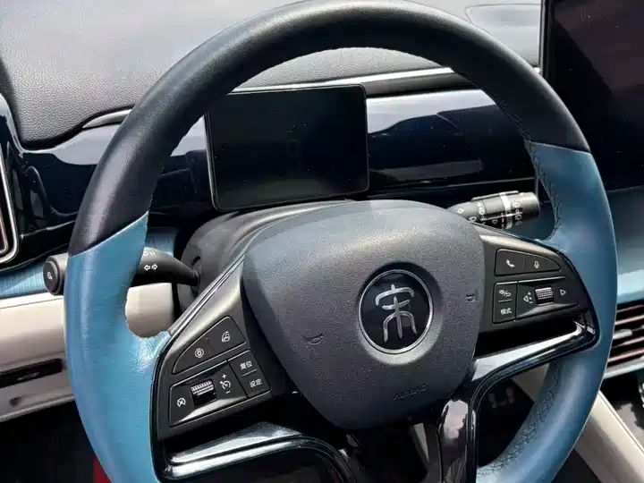 1.5T Automatic Noble Trim LHD SUV | Buy Used Chinese Cars Wholesale Export Sourcing 17