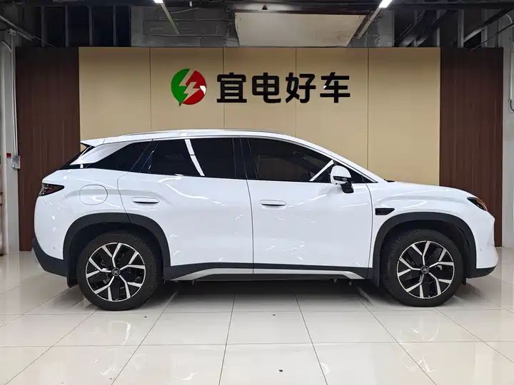 DM-i 200KM Overlook LHD PHEV | Buy Used Chinese Cars Export to Nigeria Ghana Algeria Wholesale Sourcing 4