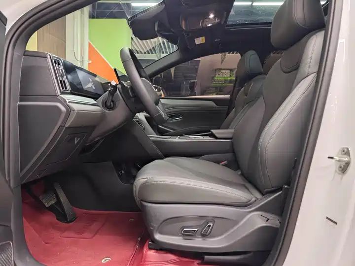 DM-i 200KM Overlook LHD PHEV | Buy Used Chinese Cars Export to Nigeria Ghana Algeria Wholesale Sourcing 9