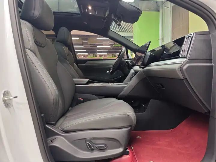 DM-i 200KM Overlook LHD PHEV | Buy Used Chinese Cars Export to Nigeria Ghana Algeria Wholesale Sourcing 10