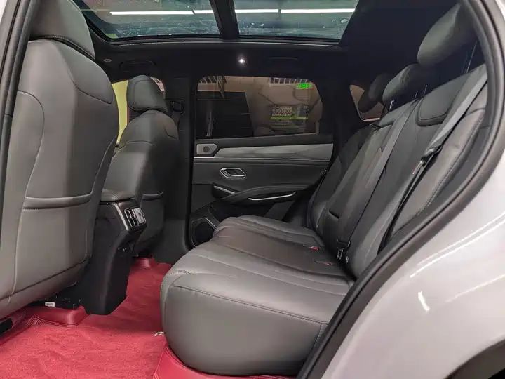 DM-i 200KM Overlook LHD PHEV | Buy Used Chinese Cars Export to Nigeria Ghana Algeria Wholesale Sourcing 11