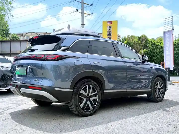 DM-i 150 Navigator Plus Left Hand Drive Hybrid SUV | China Used Car Exporter Shipping to African Countries 4