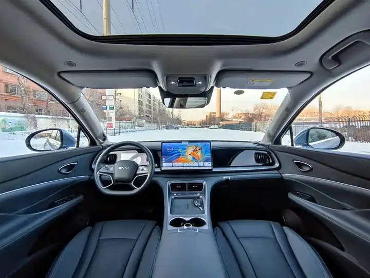 DM-i 150 Navigator Plus Left Hand Drive Hybrid SUV | China Used Car Exporter Shipping to African Countries 9