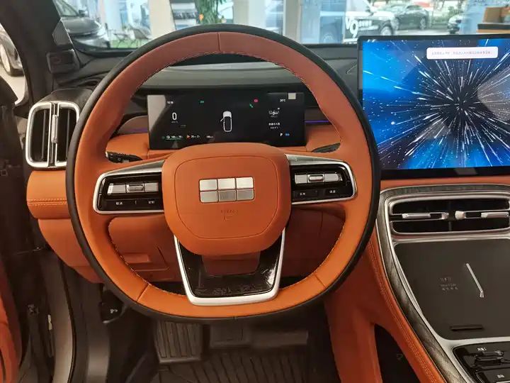 Voyager 225km Range Extended Hybrid LHD Used Cars Export From China 18