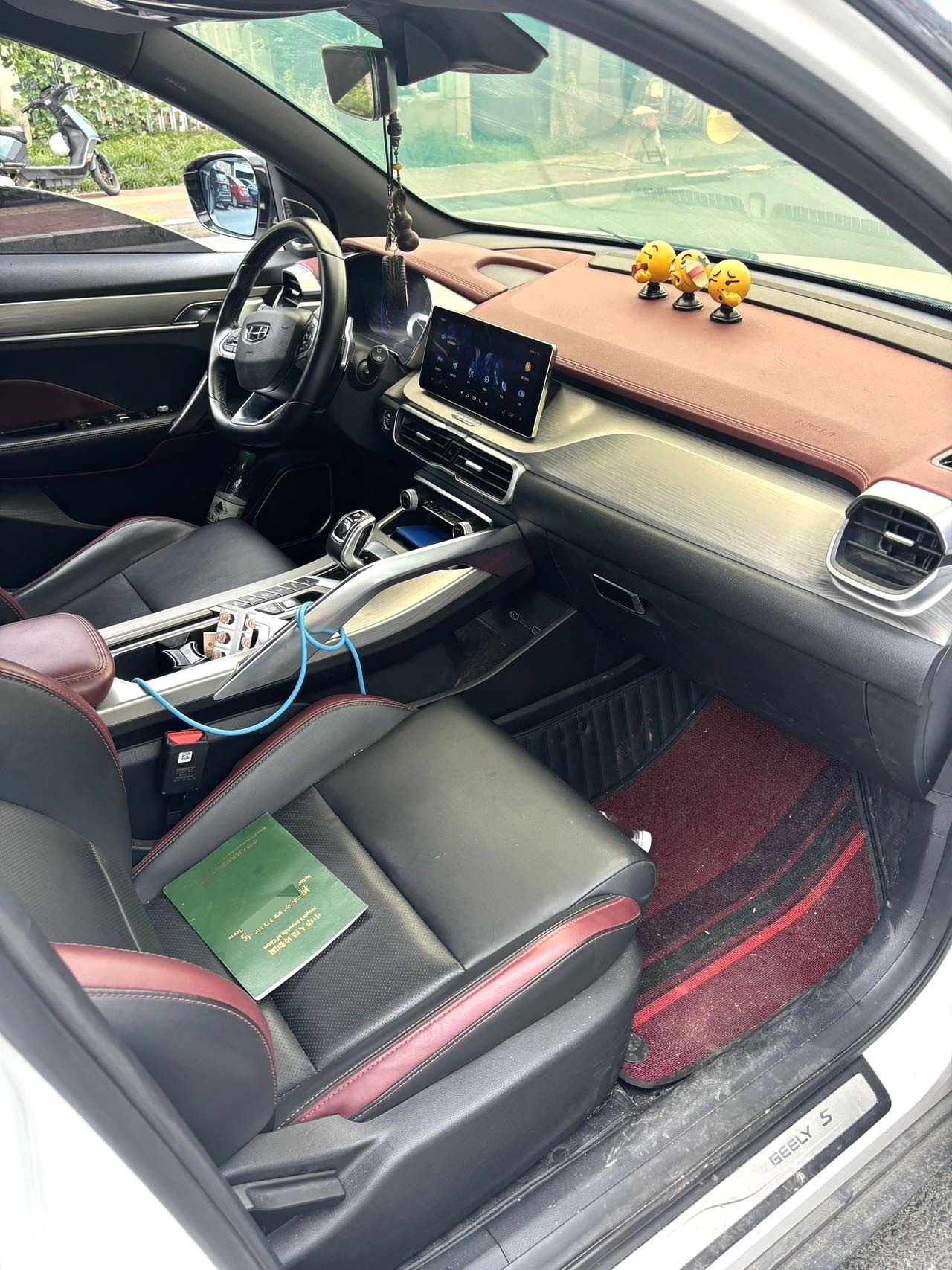 1.5T 260T Sport LHD Compact SUV Export From China To Ghana Nigeria Ivory Coast Benin 8