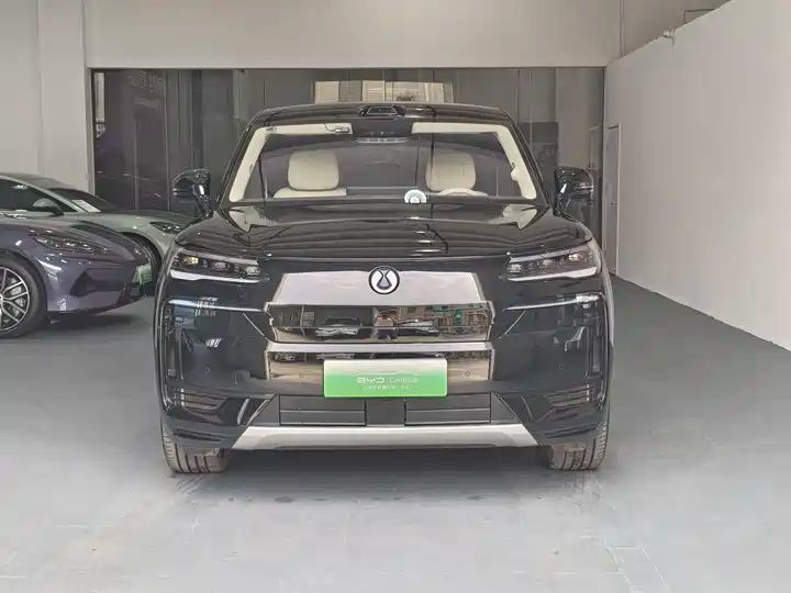 Zunrong Plug-in Hybrid 6-Seater SUV LHD | China Used Car Export & Wholesale, 3
