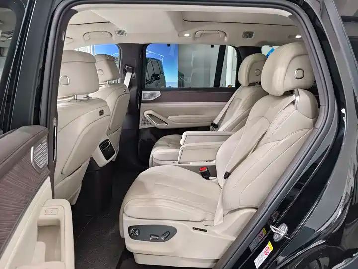 Zunrong Plug-in Hybrid 6-Seater SUV LHD | China Used Car Export & Wholesale, 11