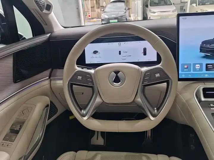 Zunrong Plug-in Hybrid 6-Seater SUV LHD | China Used Car Export & Wholesale, 14