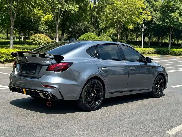 1.5T Automatic Luxury LHD | Chinese Second Hand Car Export to Ghana, Algeria, Nigeria 4