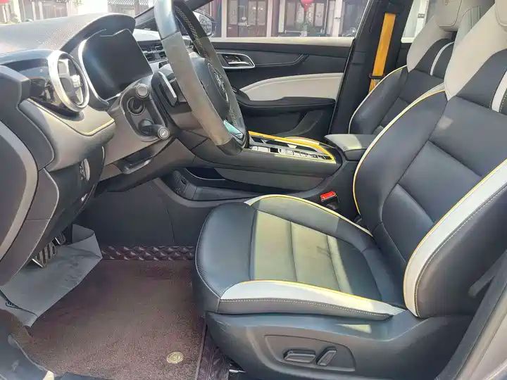 1.5T Automatic Luxury LHD | Chinese Second Hand Car Export to Ghana, Algeria, Nigeria 10