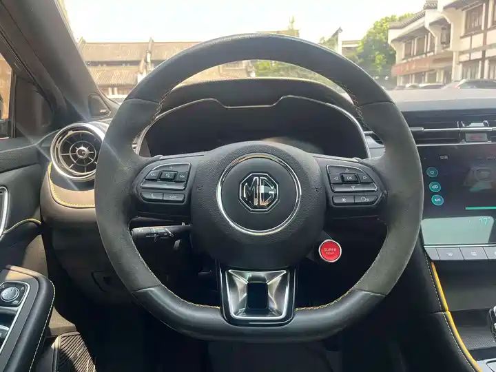 1.5T Automatic Luxury LHD | Chinese Second Hand Car Export to Ghana, Algeria, Nigeria 13