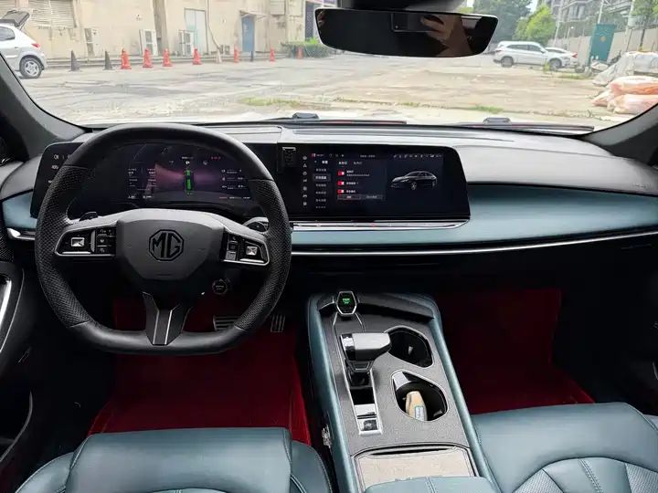 2.0T Automatic Supreme Luxury LHD | Chinese Second Hand Car Export to Ghana, Algeria, Nigeria 11