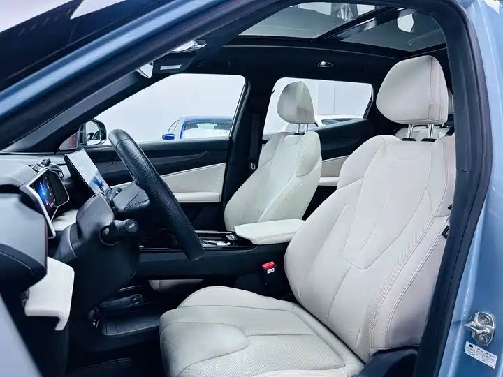 Cool 1.5TD Premium Trim LHD SUV | Used Chinese SUV for Global Export 10