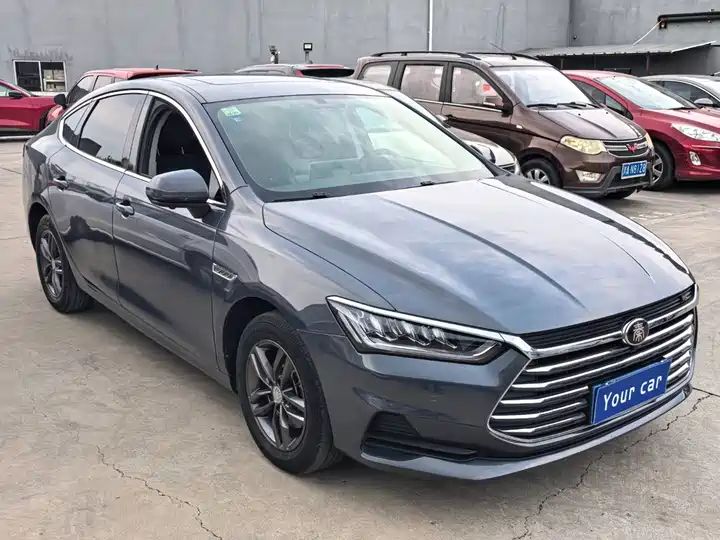 2018 1.5TI Automatic LHD Sedan | Buy Second Hand Cars Export from China 3