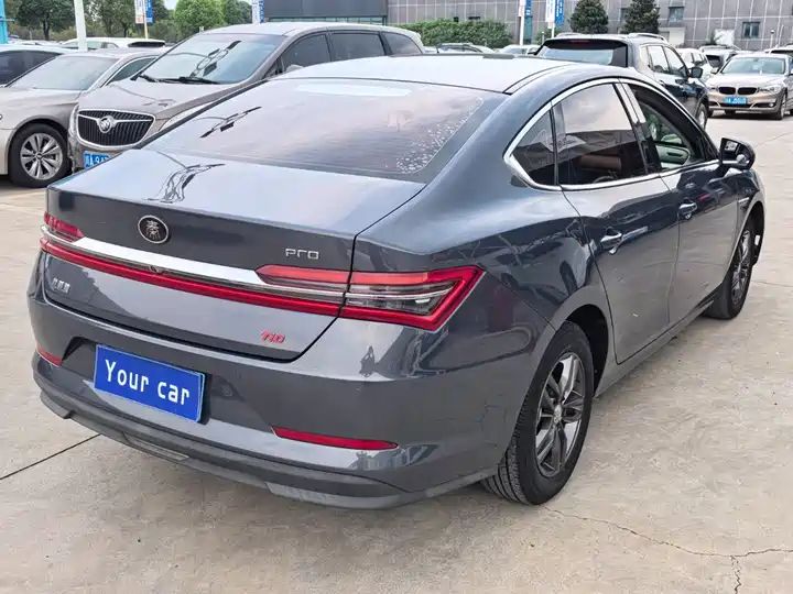 2018 1.5TI Automatic LHD Sedan | Buy Second Hand Cars Export from China 6